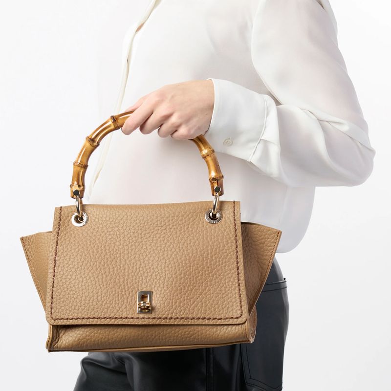 CALZATURE-VISONA--BORSE-1585365