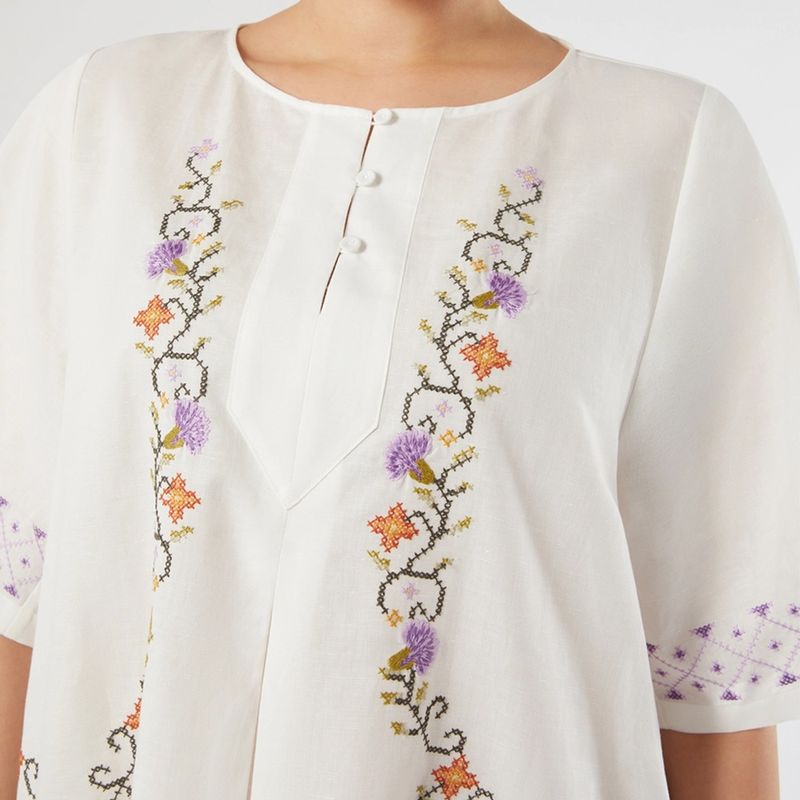 DONNA-MARINA-RINALDI-ABITI-CORTI-1581989