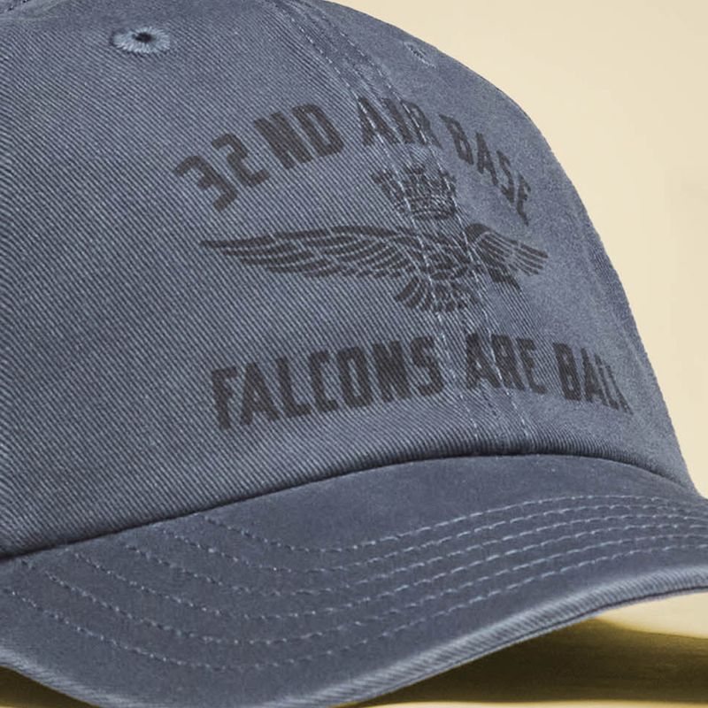 UOMO-AERONAUTICA-MILITARE-CAPPELLI-1584512