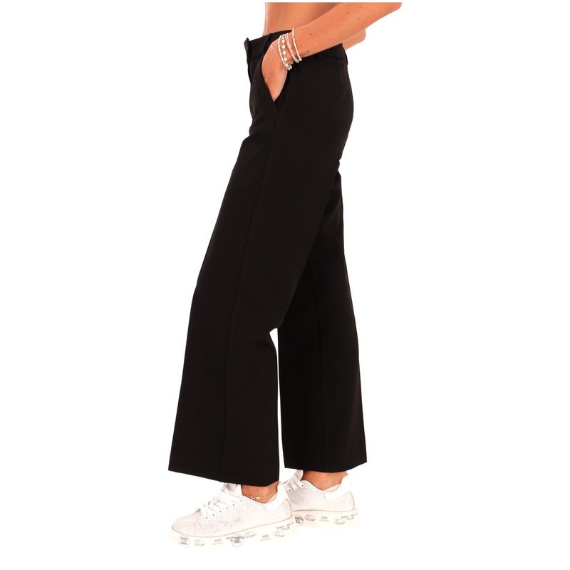 DONNA-MARELLA-CLASSICI-1592566