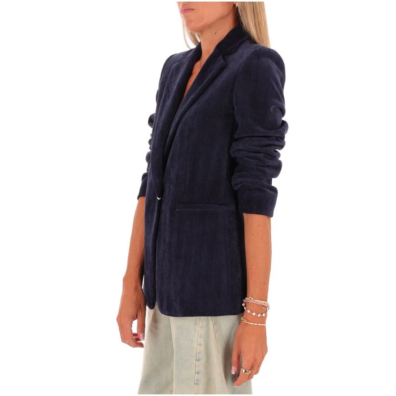 DONNA-MARELLA-GIACCHE-1592539
