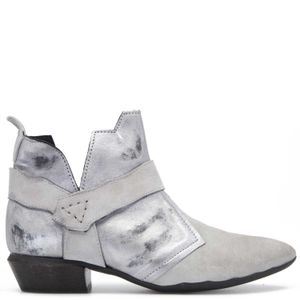 Silver ankle boot with side zip