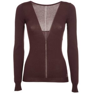 Sweater with plunging neckline on the back