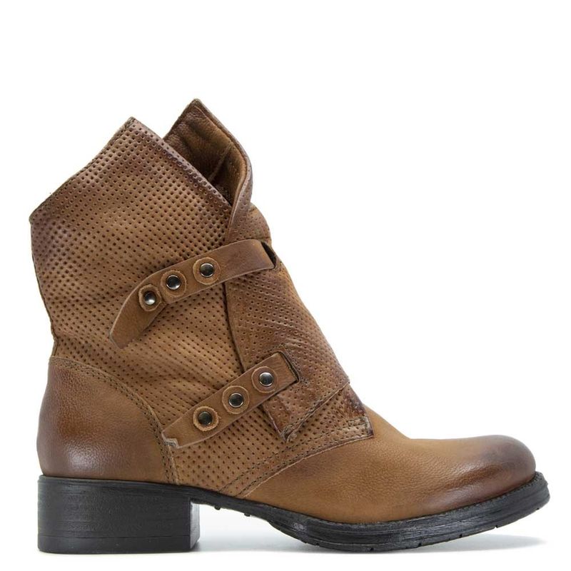 Stivaletto_in_cuoio_traforato_marrone_40_1