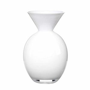 Pallottine white vase