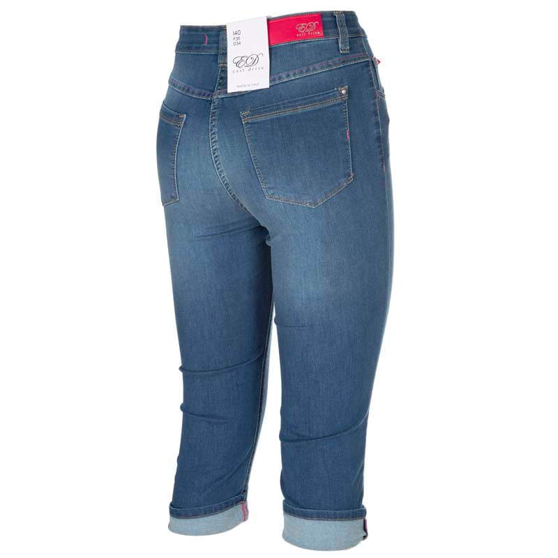DONNA-EAST-DRIVE-SHORTS-1410140