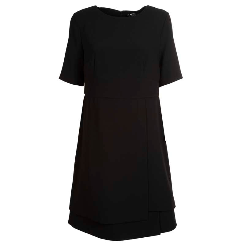 DONNA-BOTTEGA-SARTORI-ABITI-CORTI-1333772