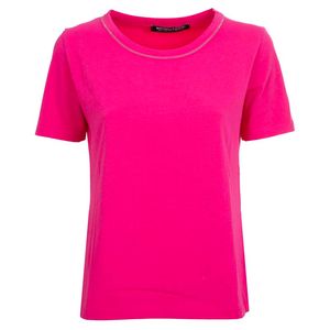Solid color T-shirt with applications