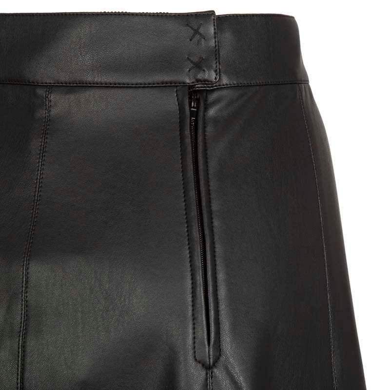 Marella - Omelia skirt in eco-leather on Arteni Shop