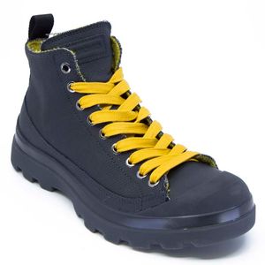 P03 black ankle boot with yellow laces