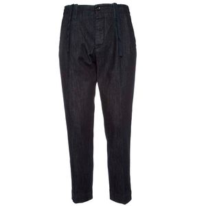 Jeans in denim scuro con laccetti