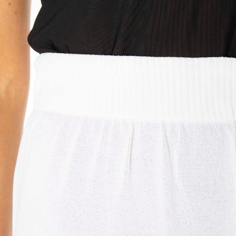 DONNA-ESSENZIALE-CLASSICI-1462131
