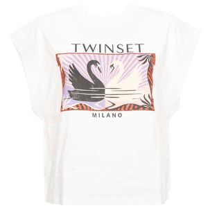 White t-shirt with swan print