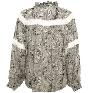 Viscose blouse printed with tulle